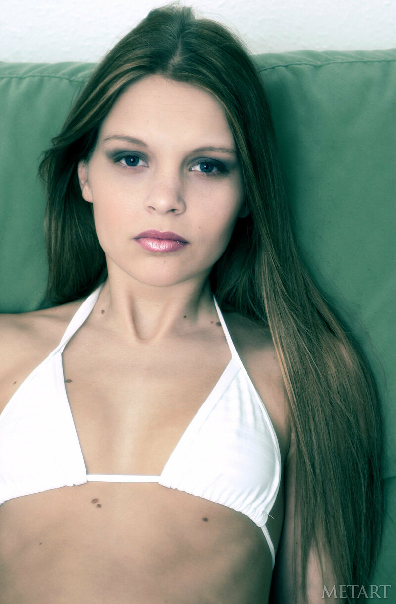 Снежана, 32